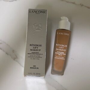 Lancôme Rénergie Lift Makeup SPF 27